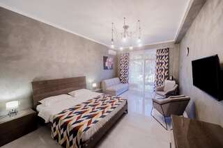 Отель санаторий Крымский гость Алушта Двухместный номер Делюкс с 1 кроватью или 2 отдельными кроватями и балконом-15